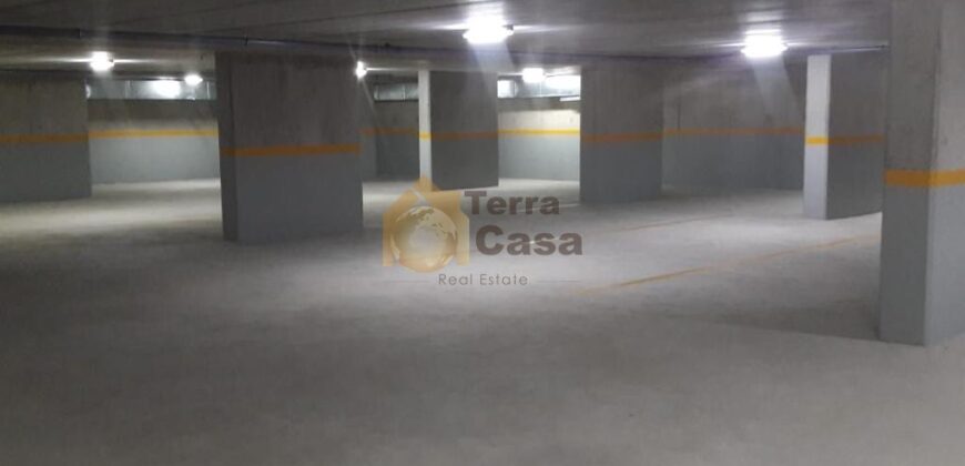 Adonis Offices for rent on a main road