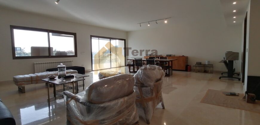 Luxury apartment for sale in adma