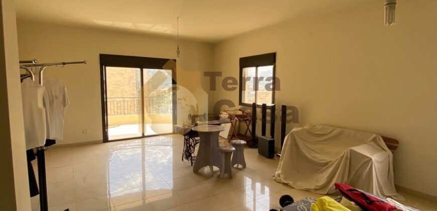Mansourieh apartment for rent Ref#4011