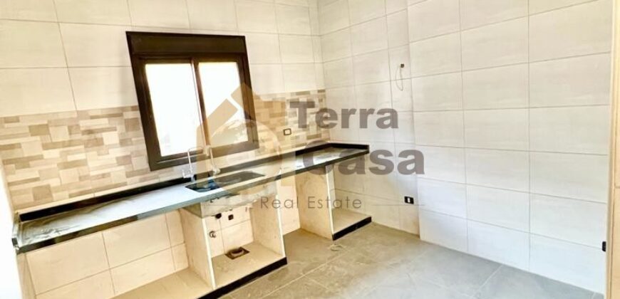 dekwaneh brand new apartment for rent .