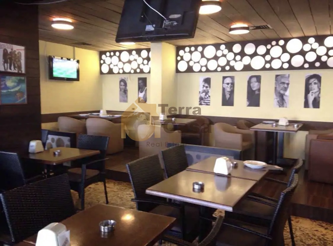 Fully equipped restaurant for rent in achrafieh, prime location