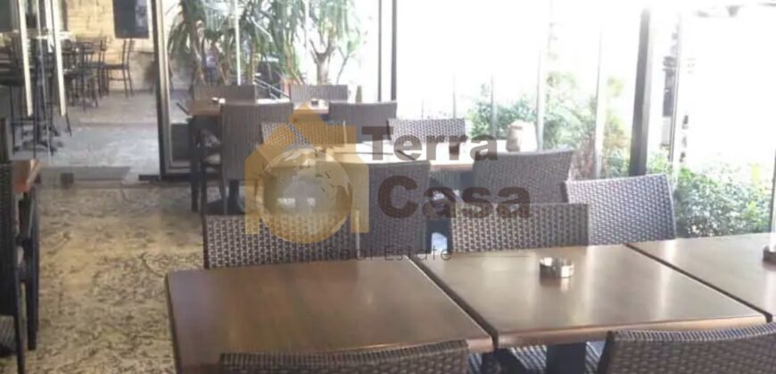 Fully equipped restaurant for rent in achrafieh, prime location