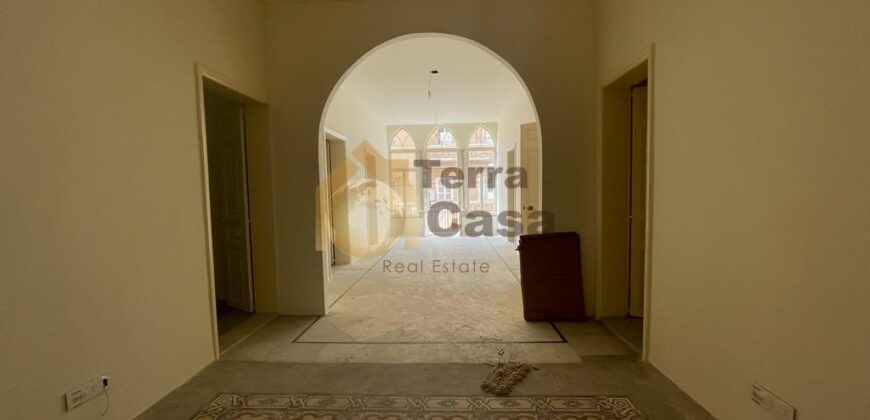 Gemayseh office prime location