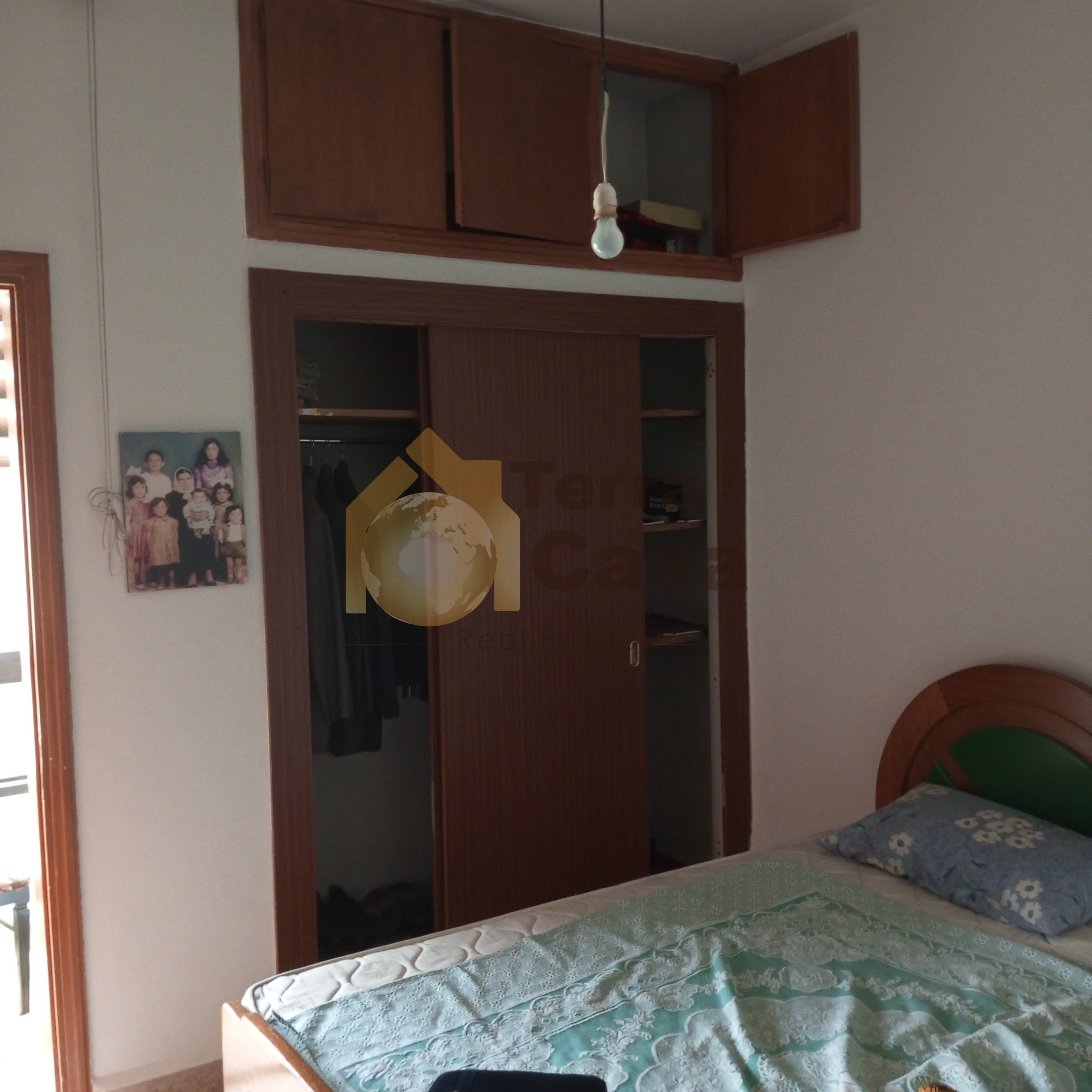 Shtura 3 bedrooms apartment for sale