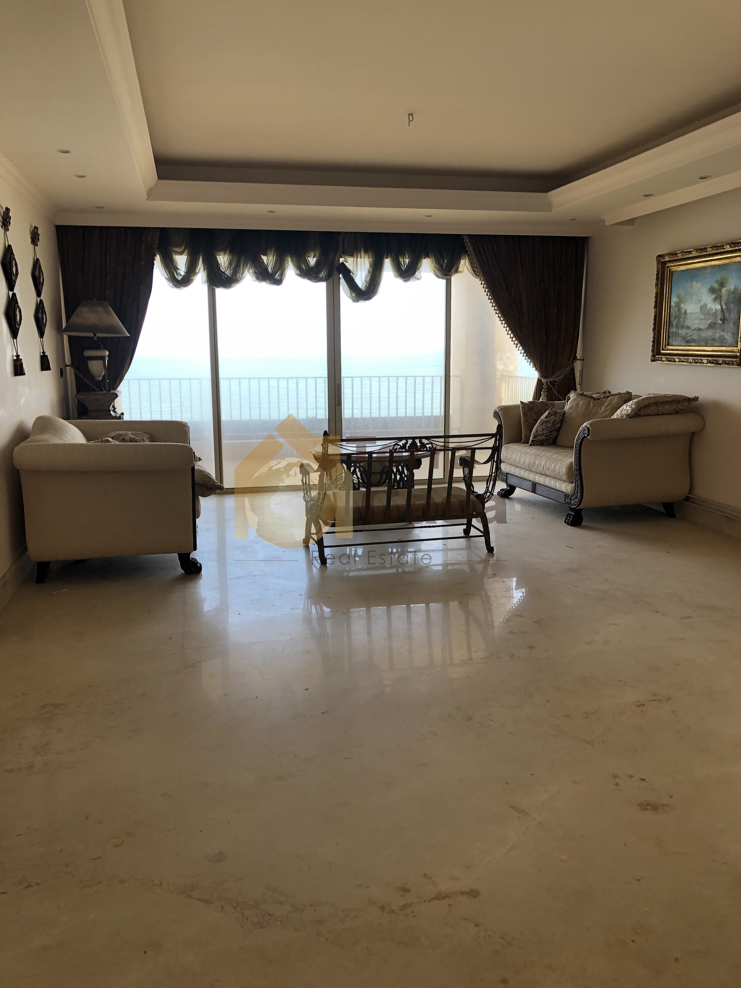 Ramlet el bayda furnished apartment