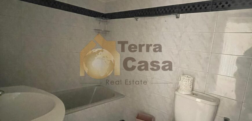 office for rent in achrafieh monot