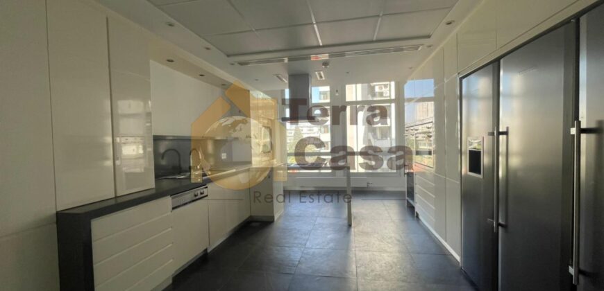 apartment for rent in achrafiyeh beirut