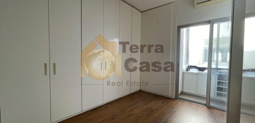 fully decorated apartment in adma for rent