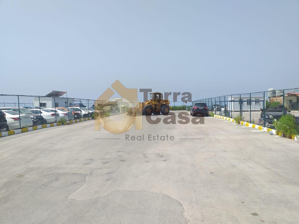 land prime location for rent in halat