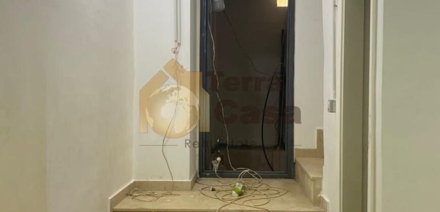 fully renovated shop in jdeideh for rent with warehouse