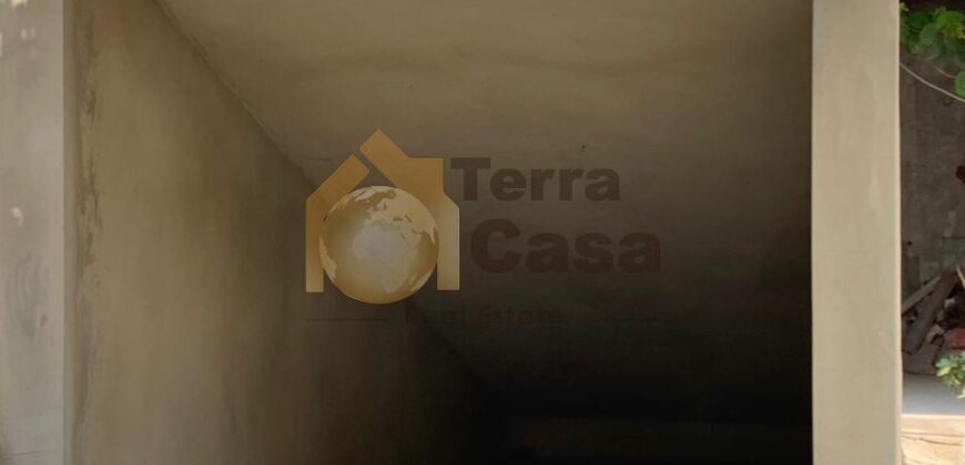 fully renovated shop in jdeideh for rent with warehouse