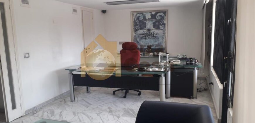 office and show room in dekwaneh for sale