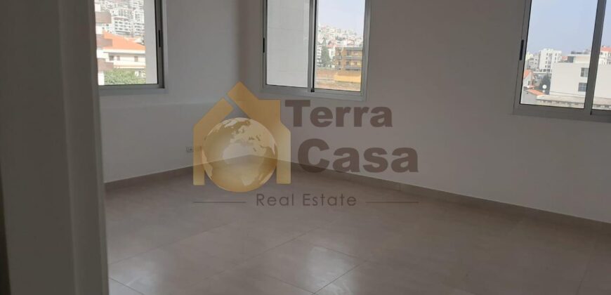 brand new office for rent in zahle ksara prime location .