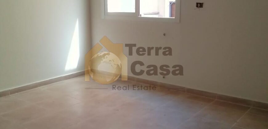 apartment in mar roukouz nice view for rent