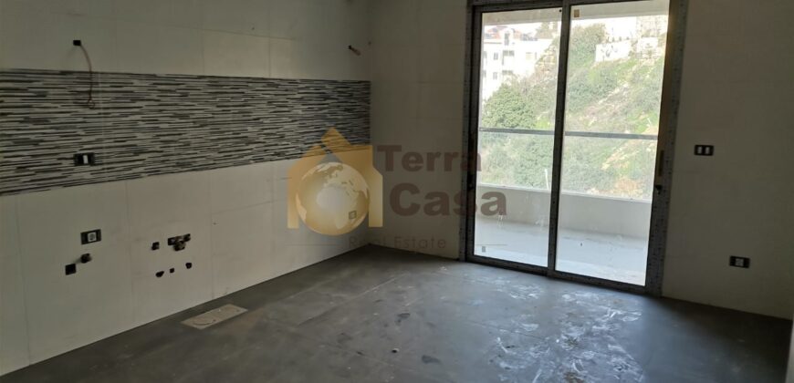 Roumieh brand new apartment for rent