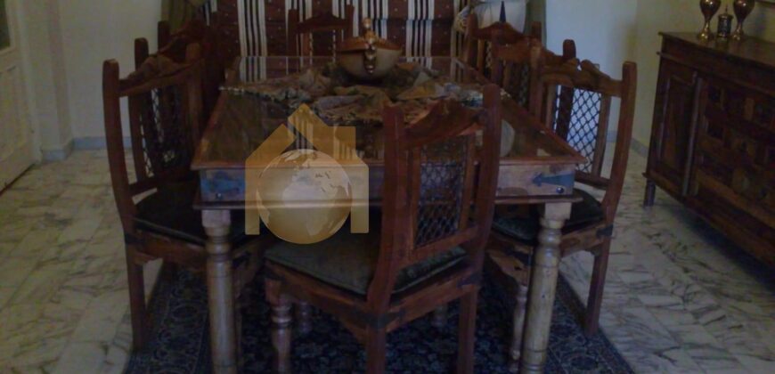 chtoura decorated apartment prime location for sale
