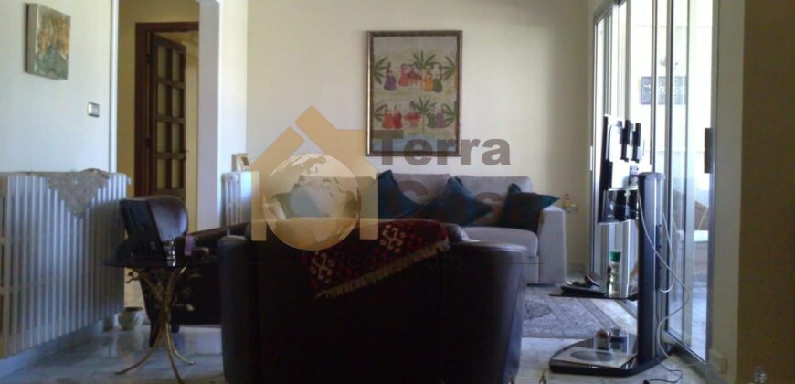 chtoura decorated apartment prime location for sale