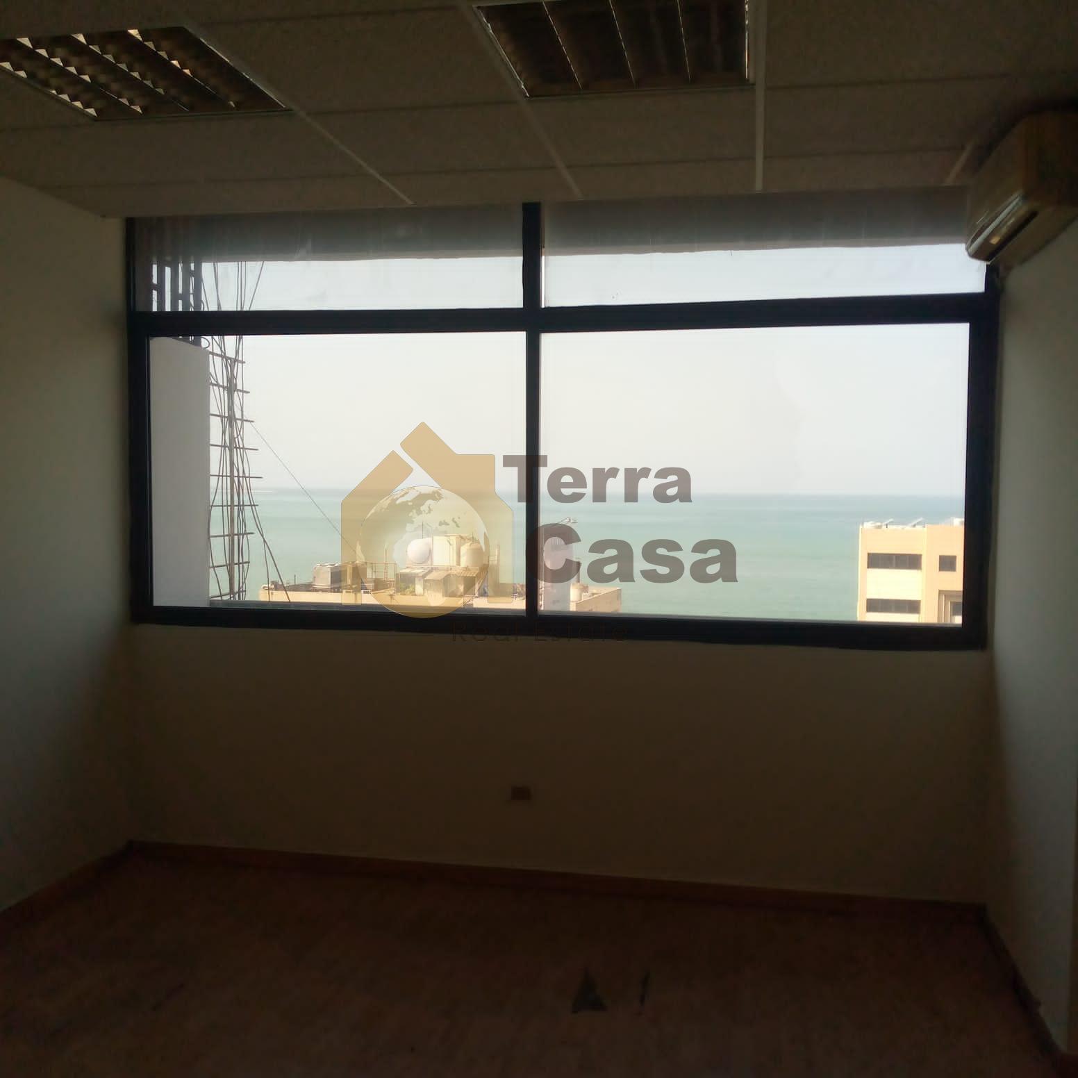 zalka office main highway for rent prime location, sea view