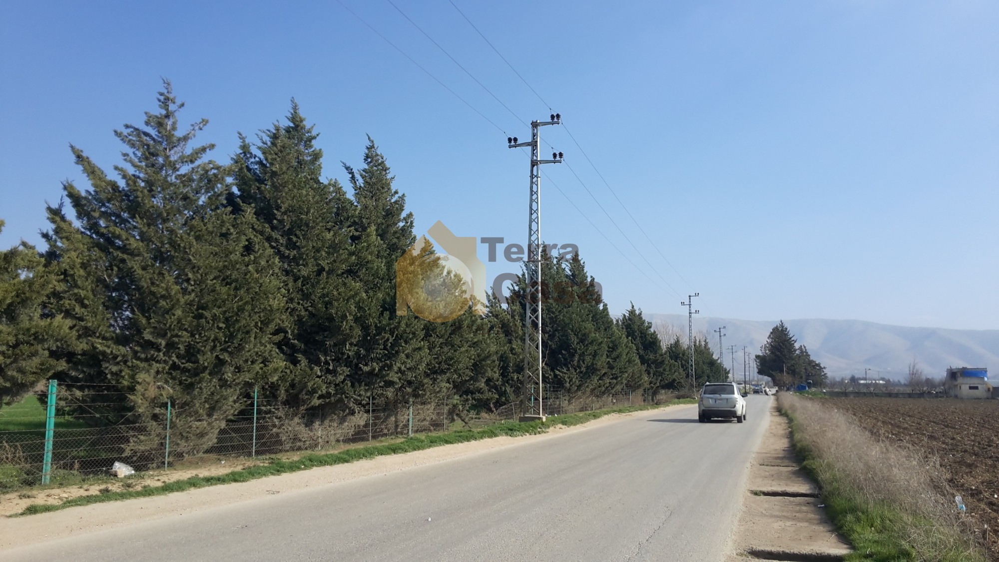 land for sale in zahle madinat el sinayia land prime location .