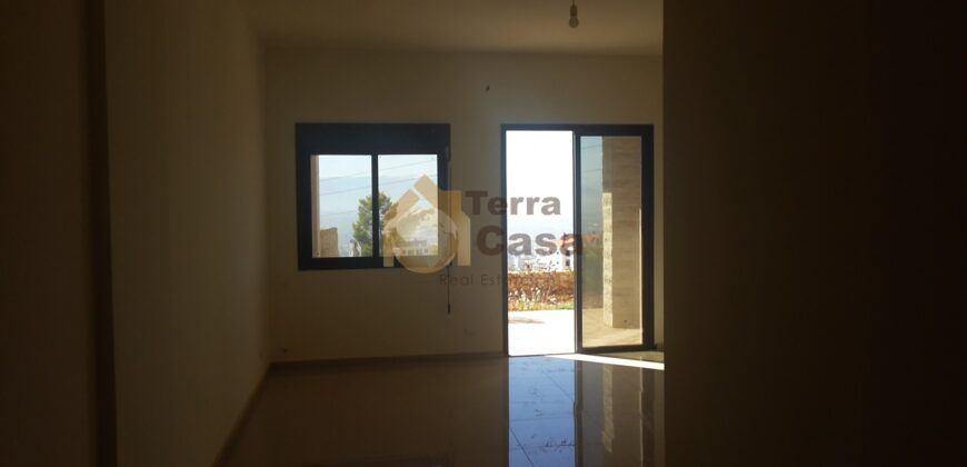 Apartment for sale in zahle ksara with garden and terrace with open view