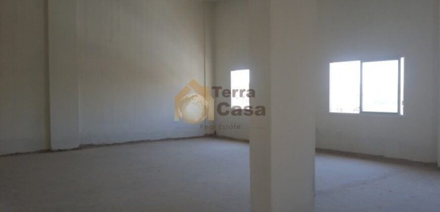 madinat el sinayia industrial showroom for rent cash payment.