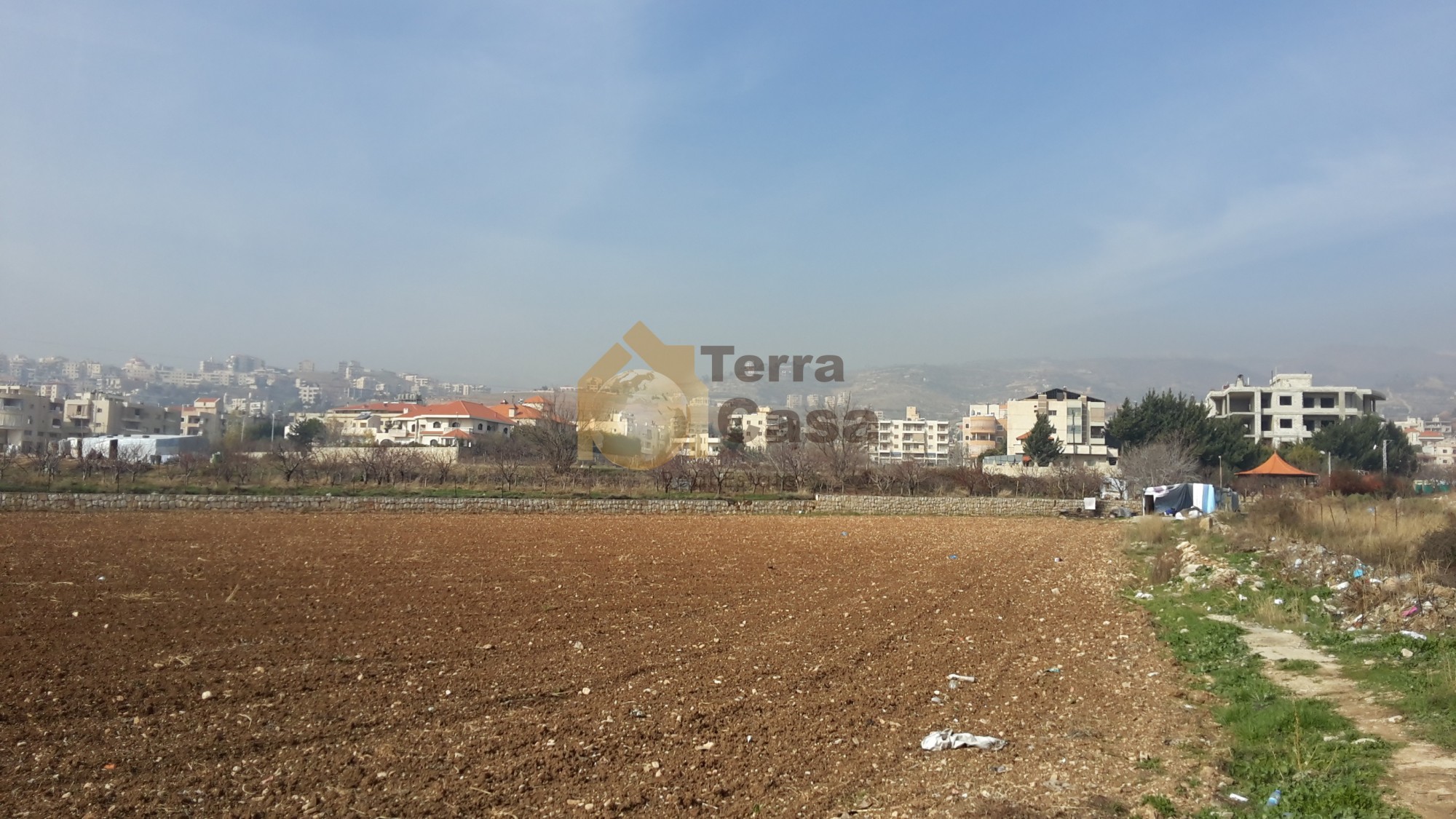 land for sale in zahle close to the highway suitable for residential project.