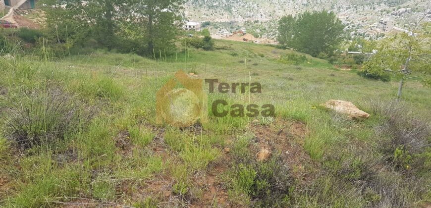 land for sale in Tarchich  close to the main road.